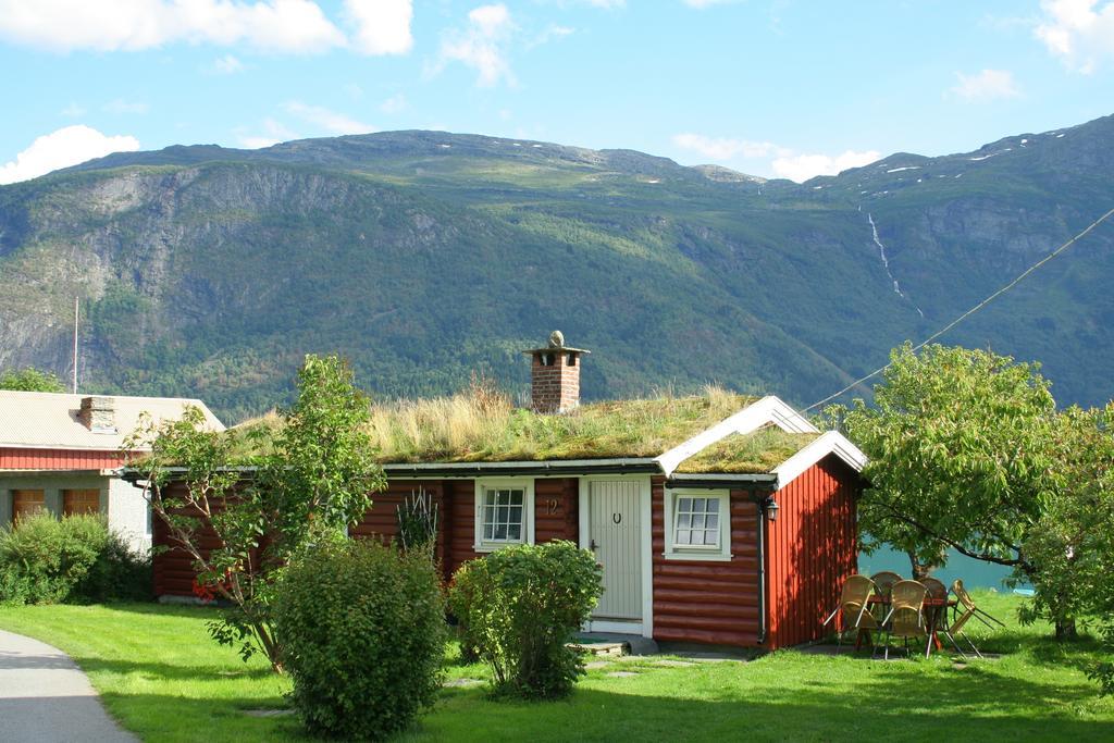 Dalsoren Camping Og Hytter Luster Zimmer foto